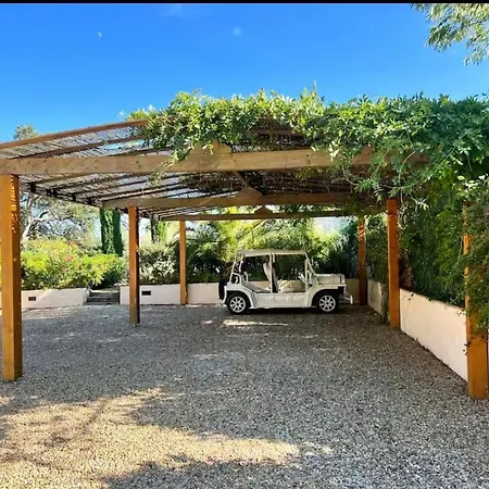 Luxury Mediterranean With Pool & Helipad