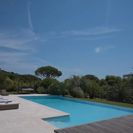 Luxury Mediterranean With Pool & Helipad * Saint-Tropez