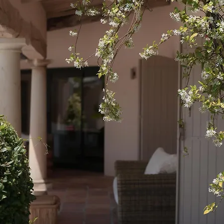 Luxury Mediterranean With Pool & Helipad * Saint-Tropez