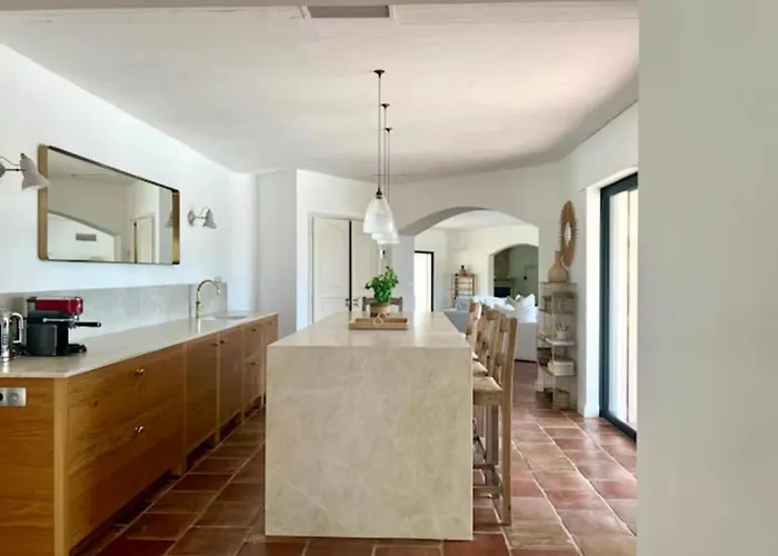 Luxury Mediterranean With Pool & Helipad Villa